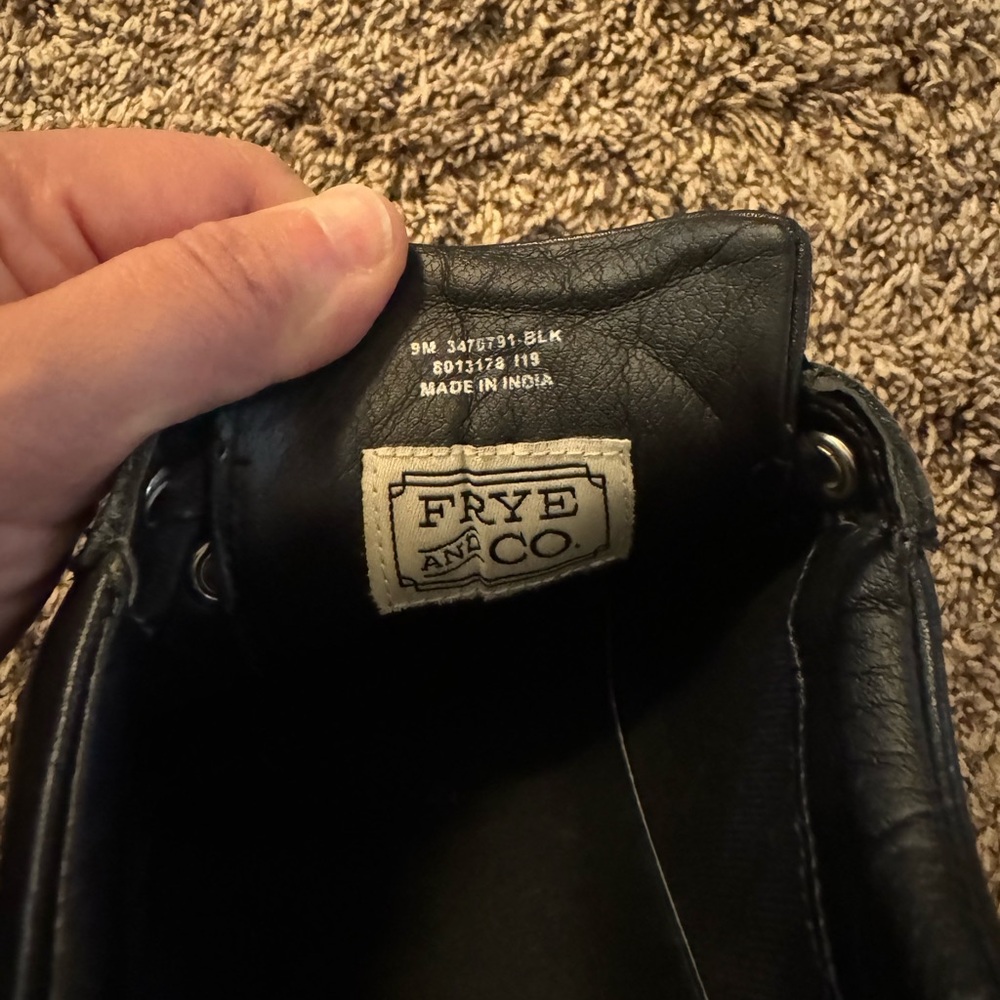 Frye leather tennis shoes em with zipper detail